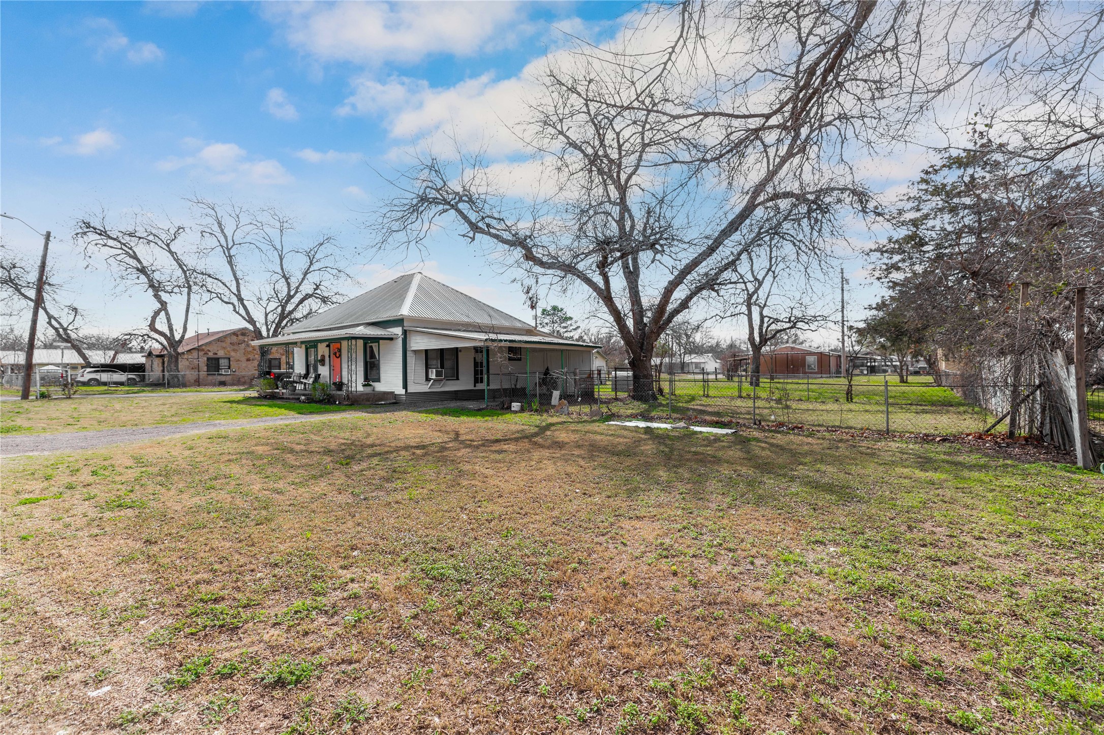 540 NE 1st Street Cross Plains TX 76443