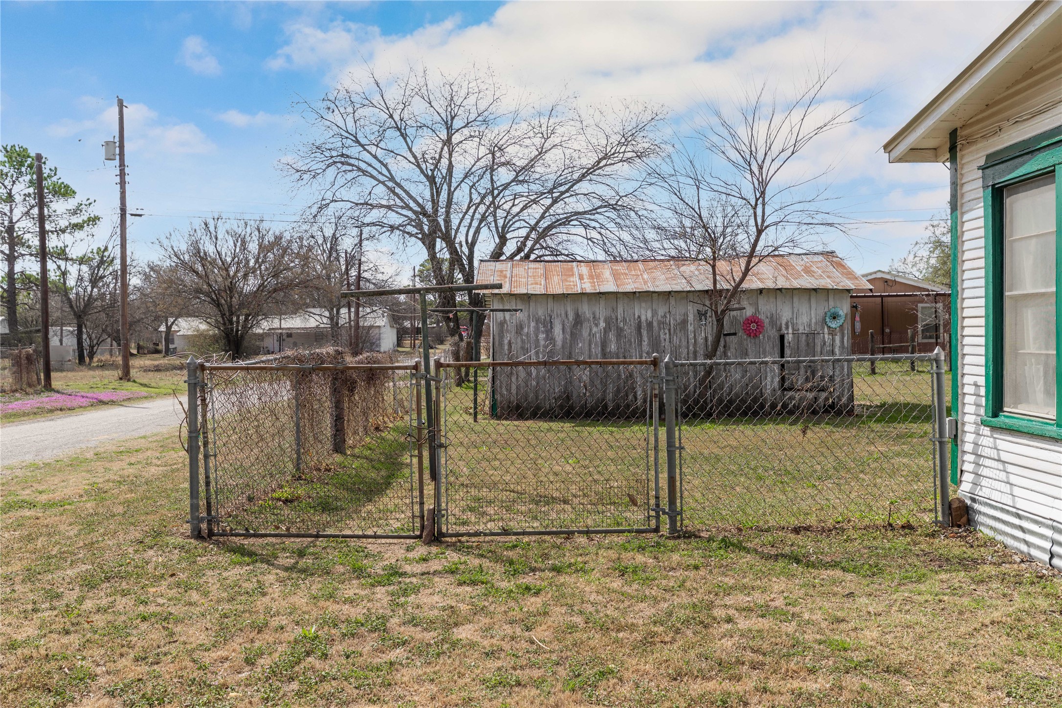 540 NE 1st Street Cross Plains TX 76443