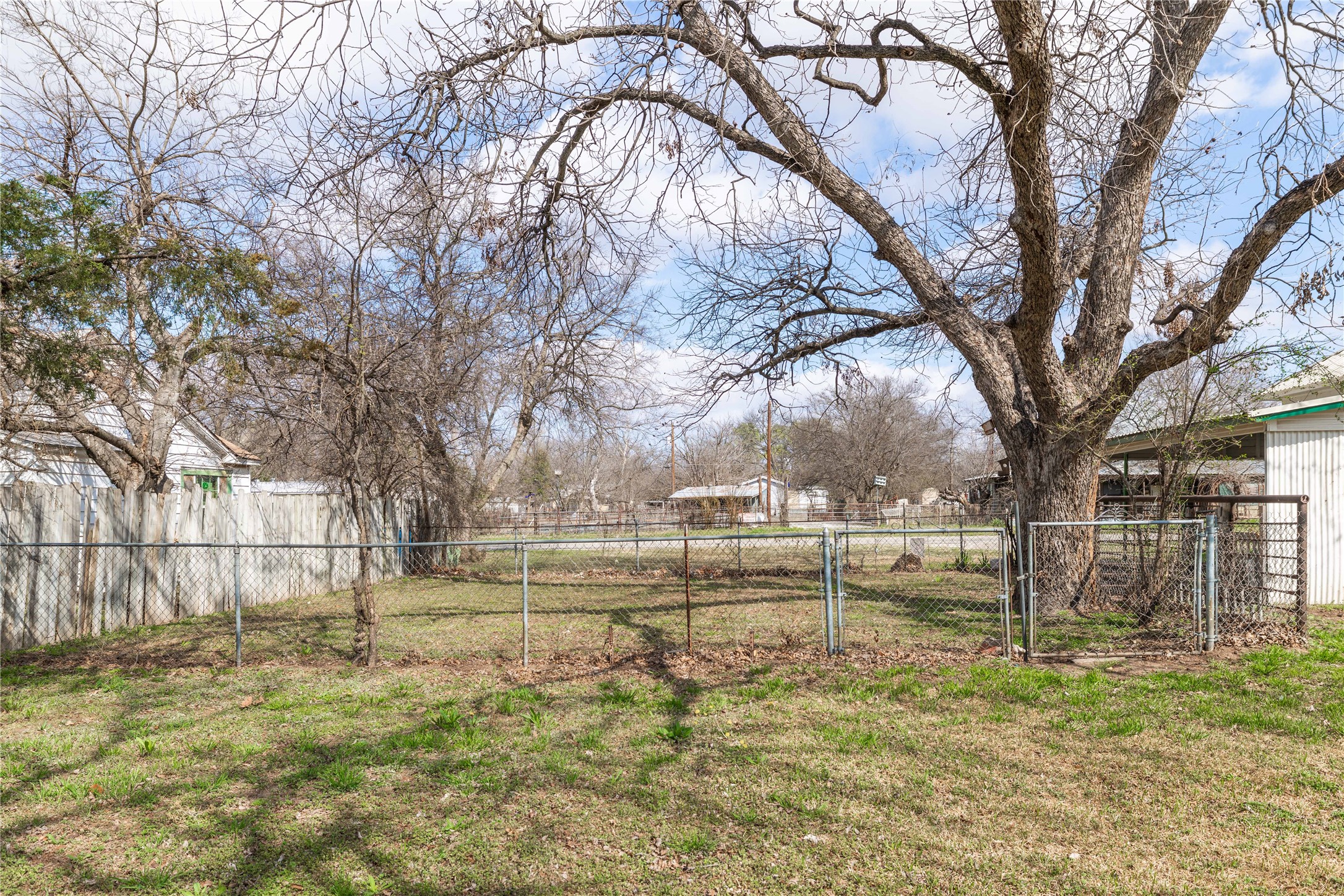540 NE 1st Street Cross Plains TX 76443