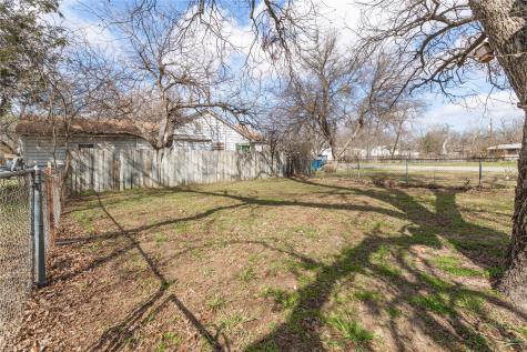 540 NE 1st Street Cross Plains TX 76443