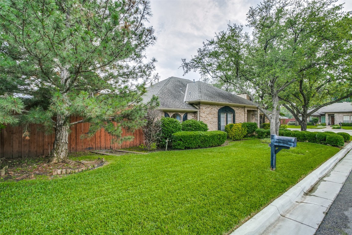 6116 Southern Knoll Drive Dallas TX 75248