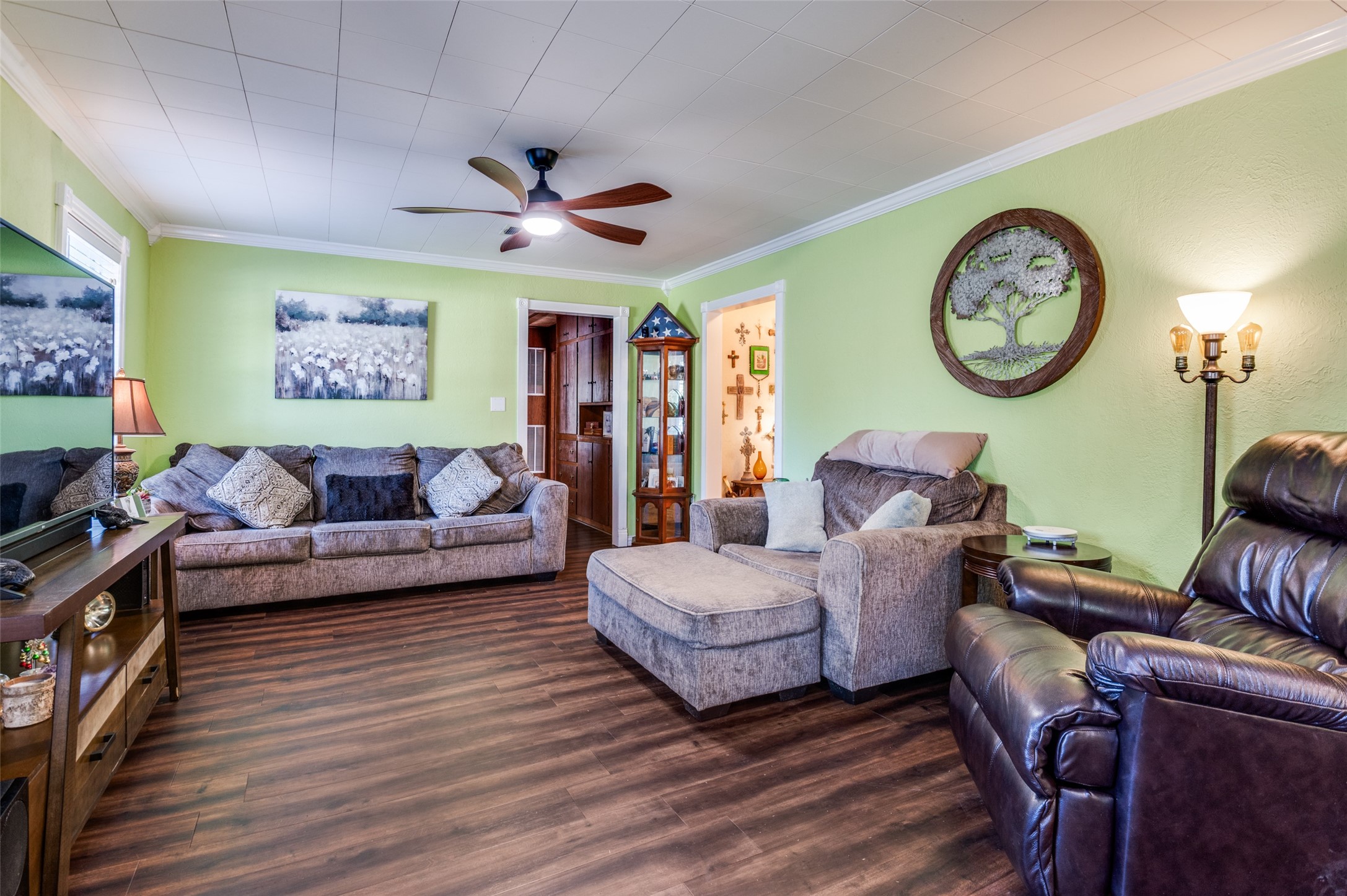 2601 Murphy Drive Bedford TX 76021