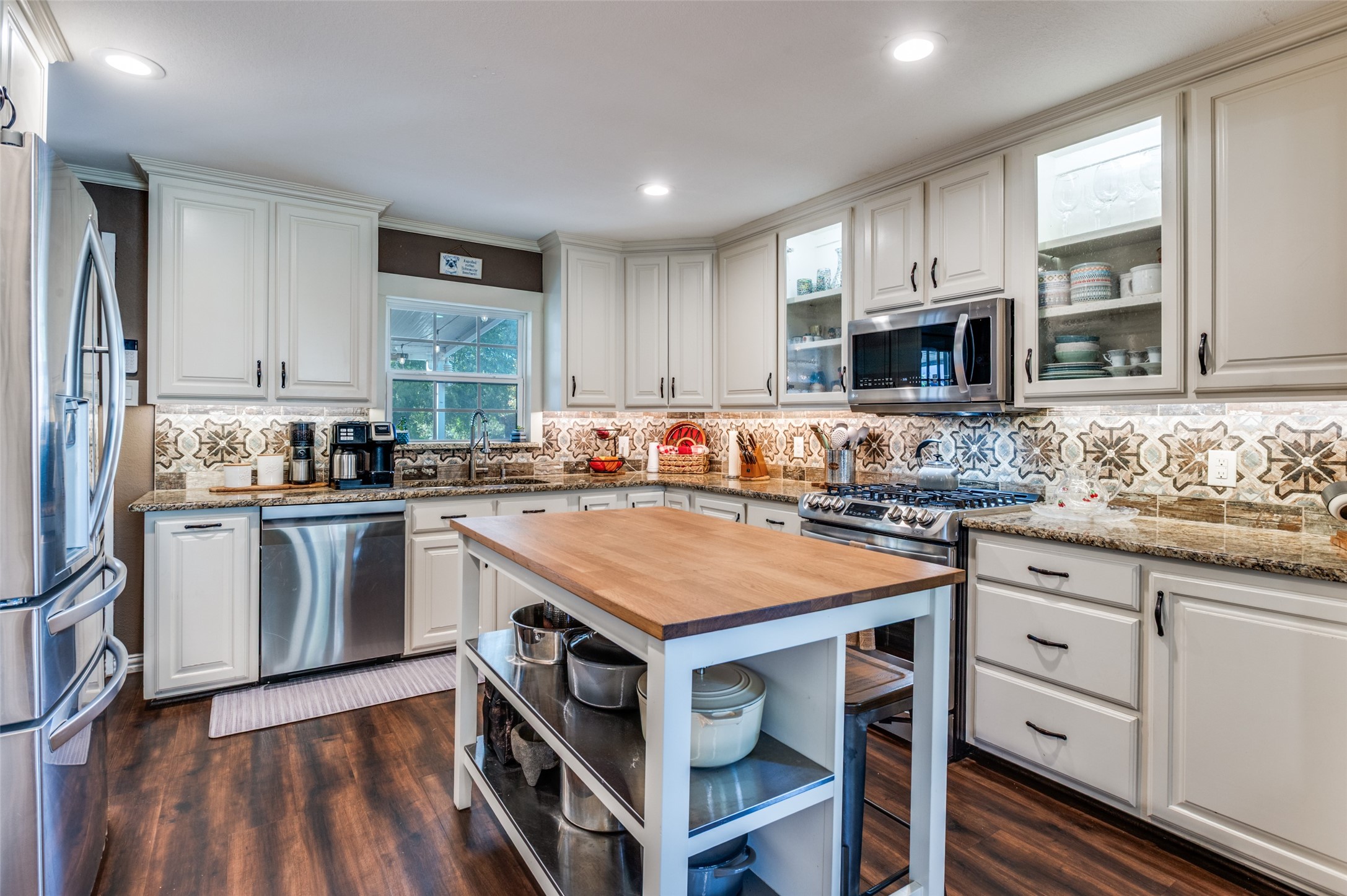 2601 Murphy Drive Bedford TX 76021