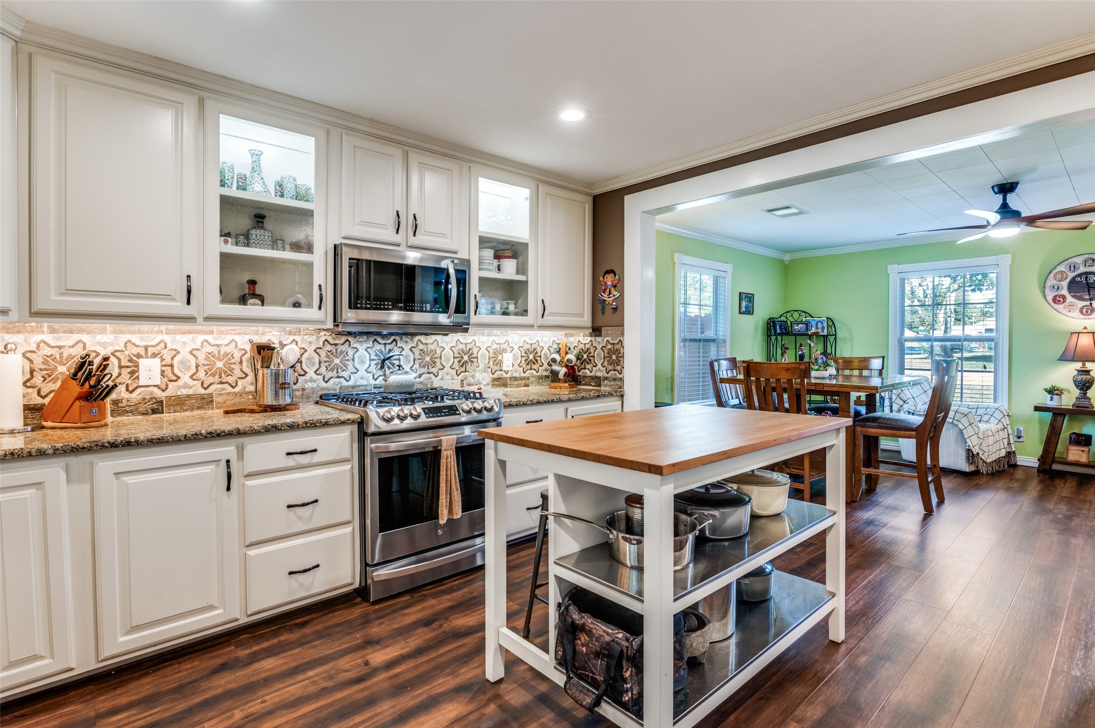 2601 Murphy Drive Bedford TX 76021