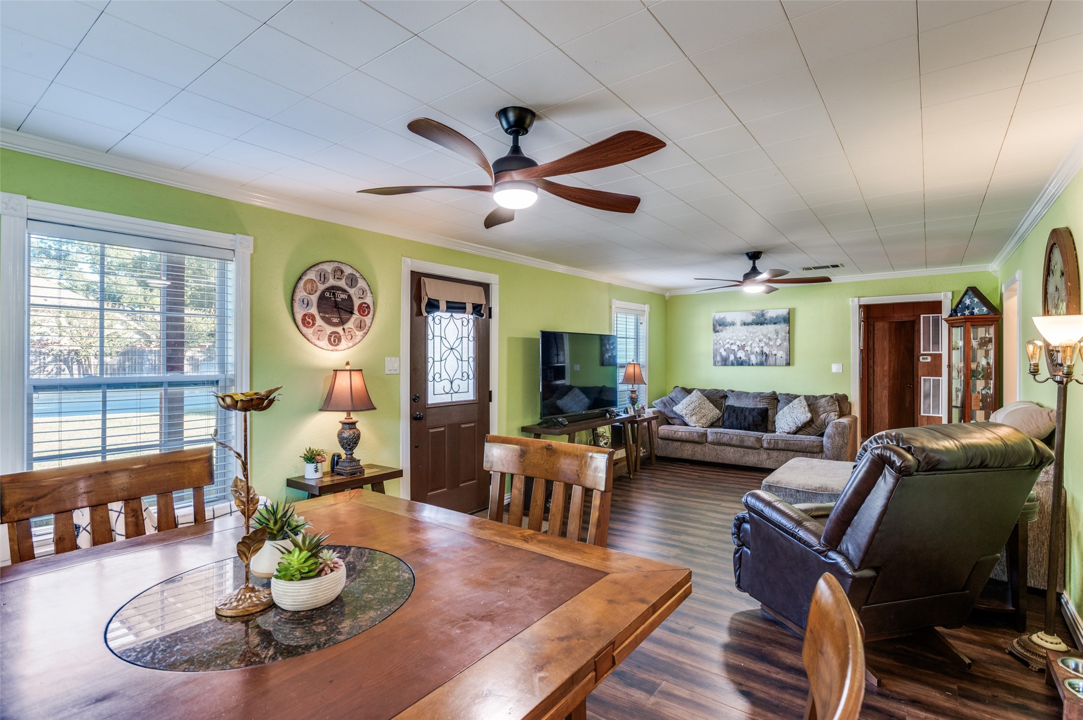 2601 Murphy Drive Bedford TX 76021