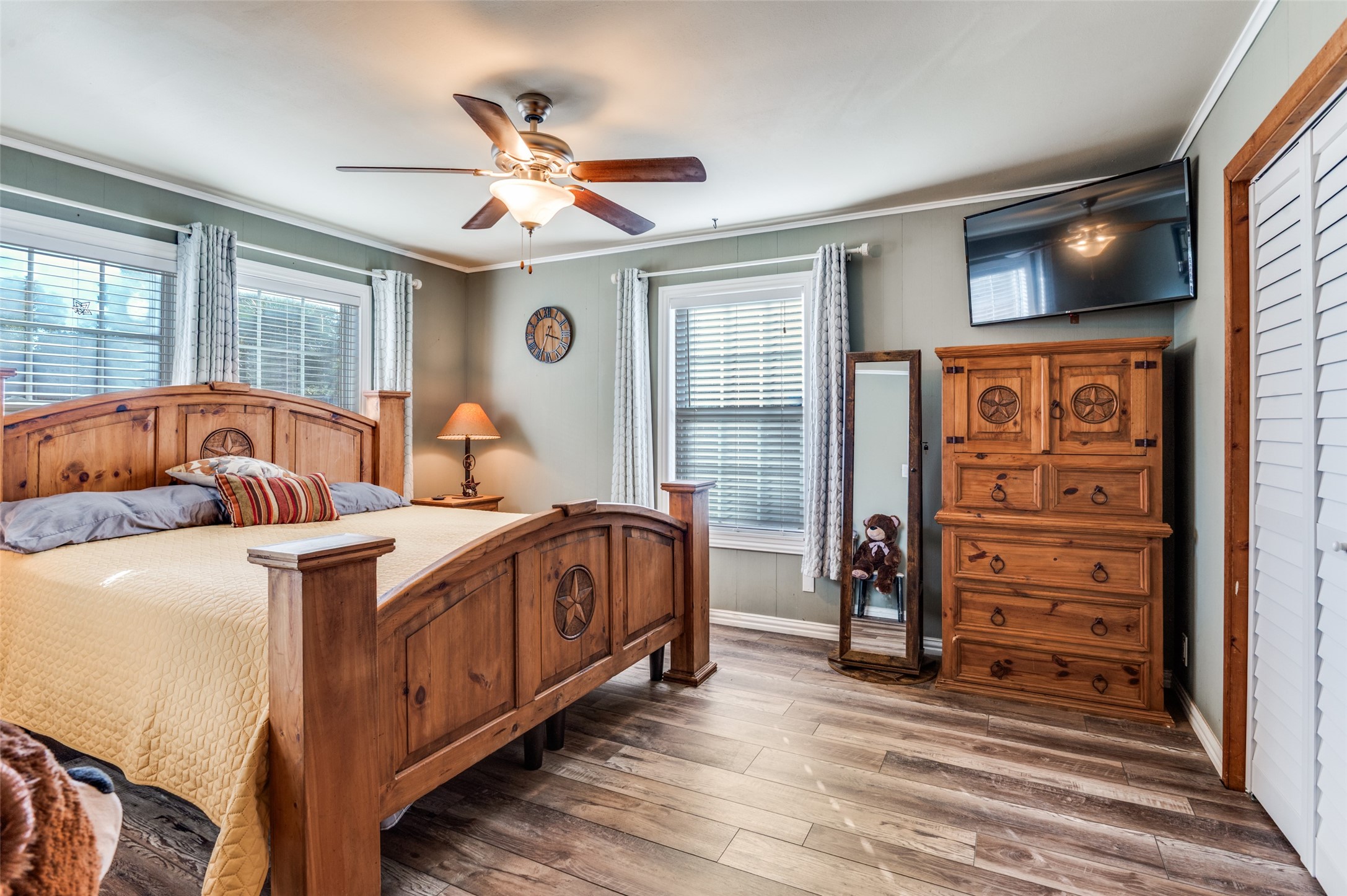 2601 Murphy Drive Bedford TX 76021
