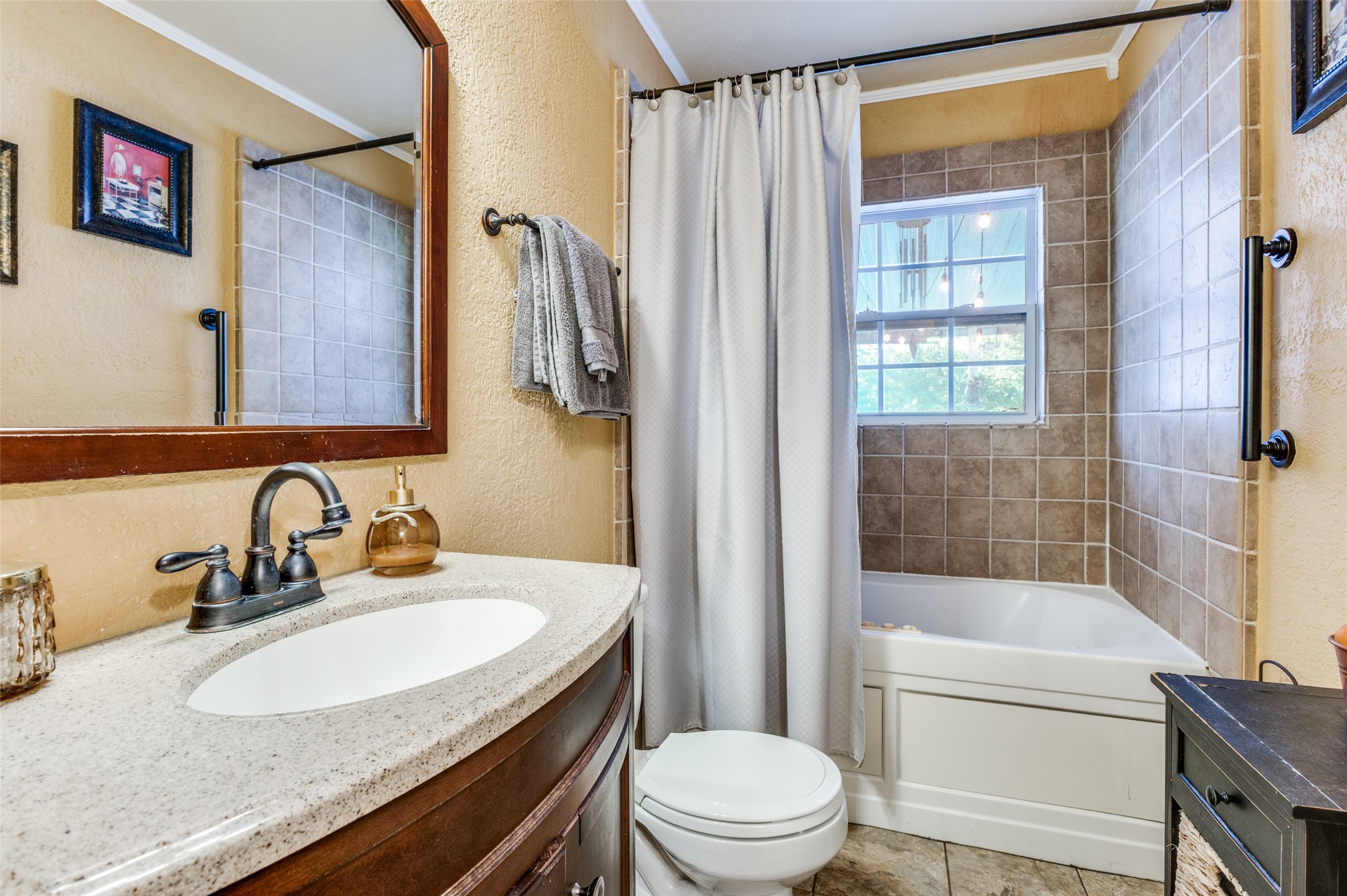 2601 Murphy Drive Bedford TX 76021