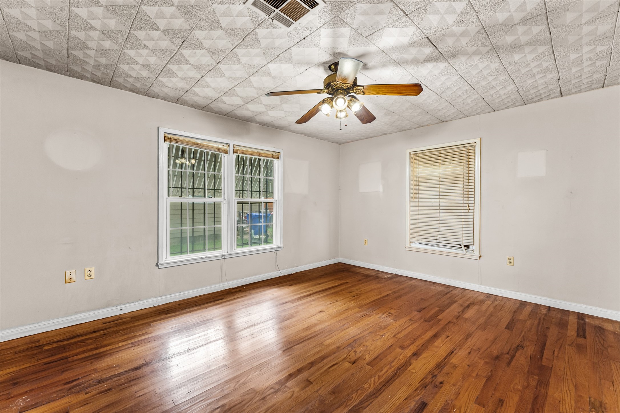 3721 Sanger Avenue Waco TX 76710