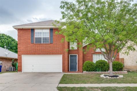 917 Remington Drive Saginaw TX 76131