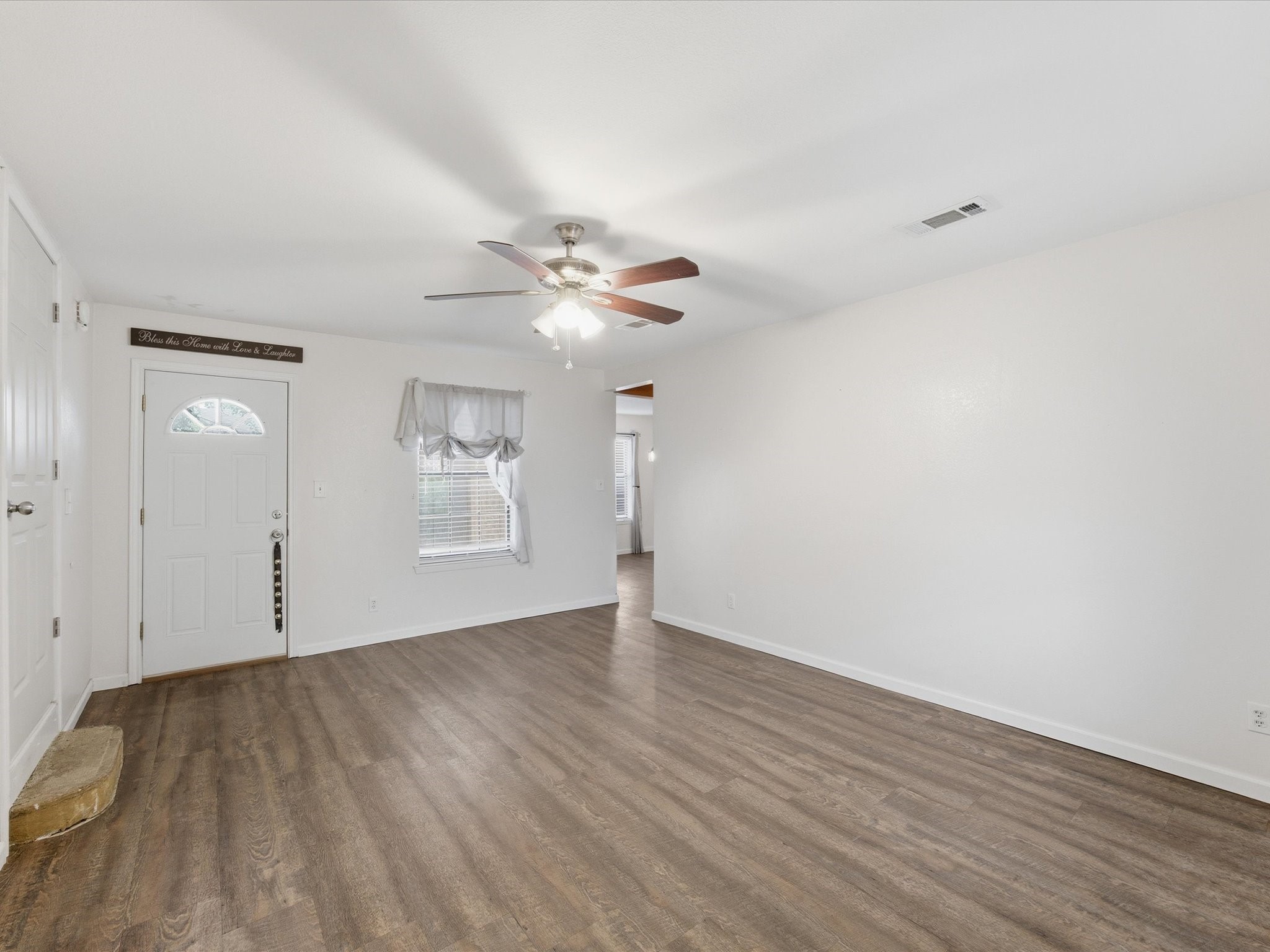 308 Oakwood Street Chico TX 76431