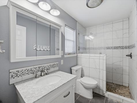 308 Oakwood Street Chico TX 76431