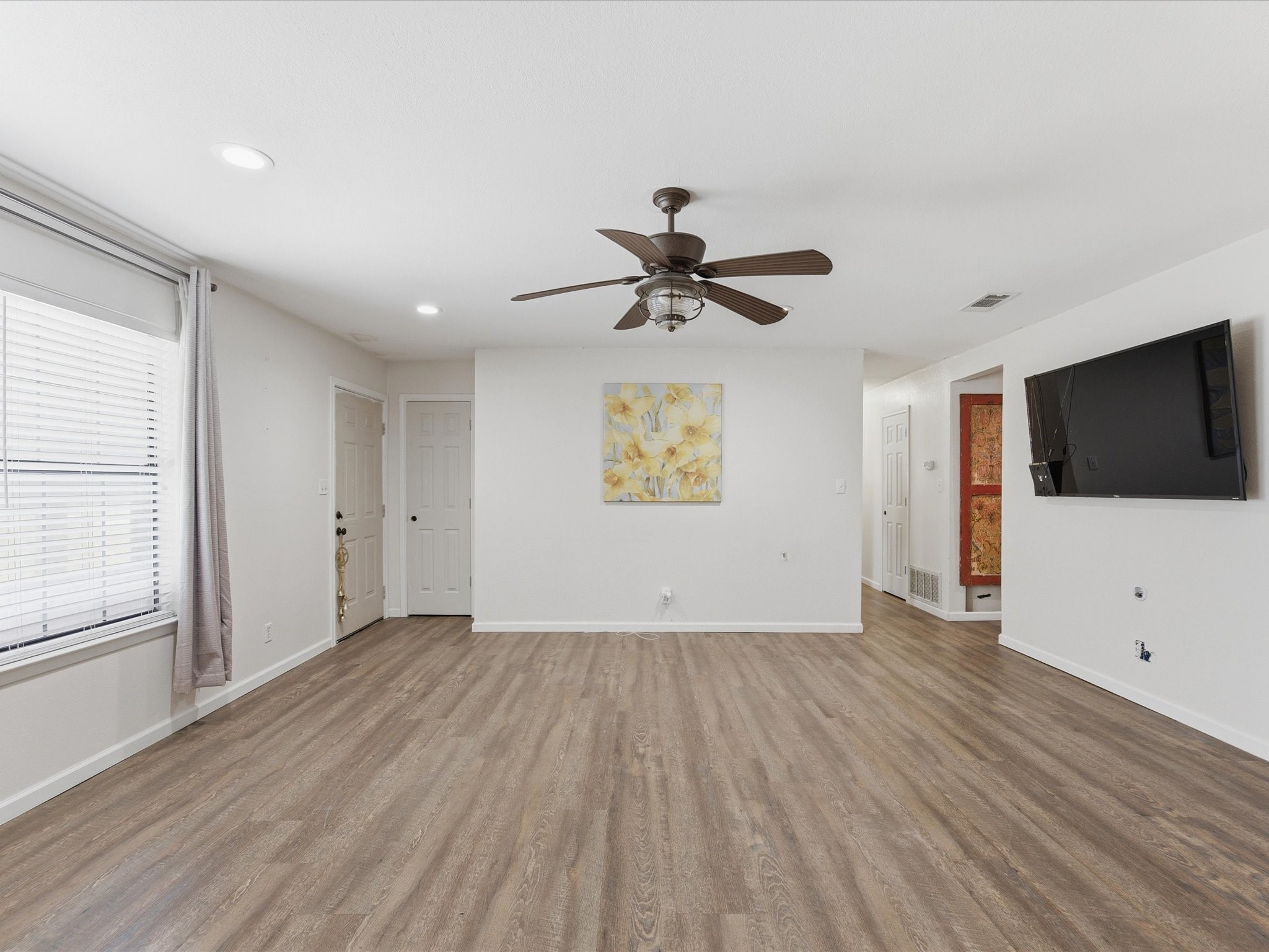 308 Oakwood Street Chico TX 76431