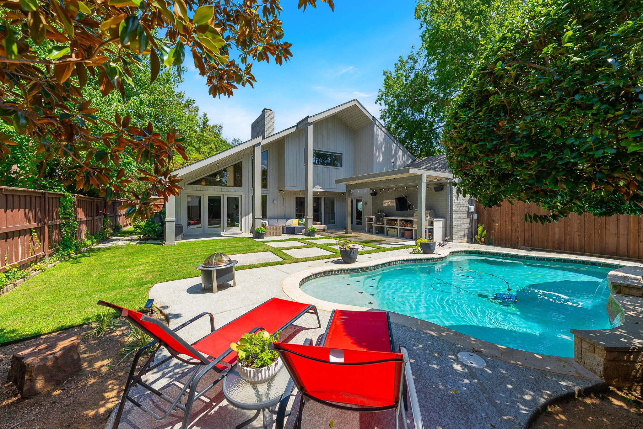 7039 Quartermile Lane Dallas TX 75248