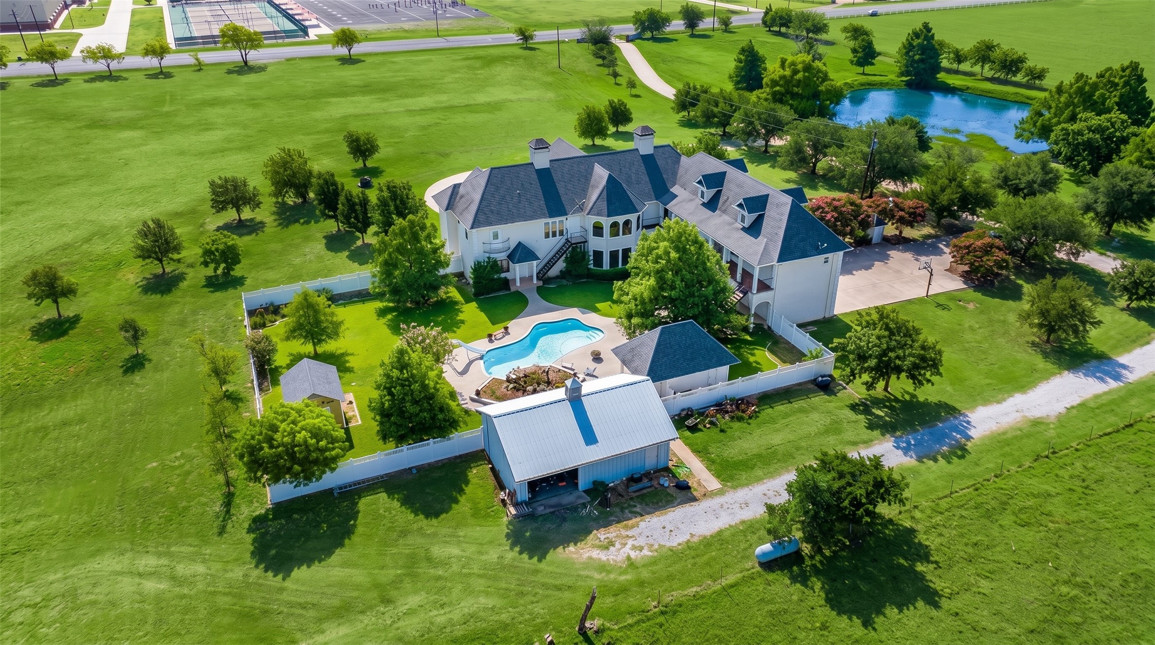 609 Fm 1306 Gainesville TX 76240