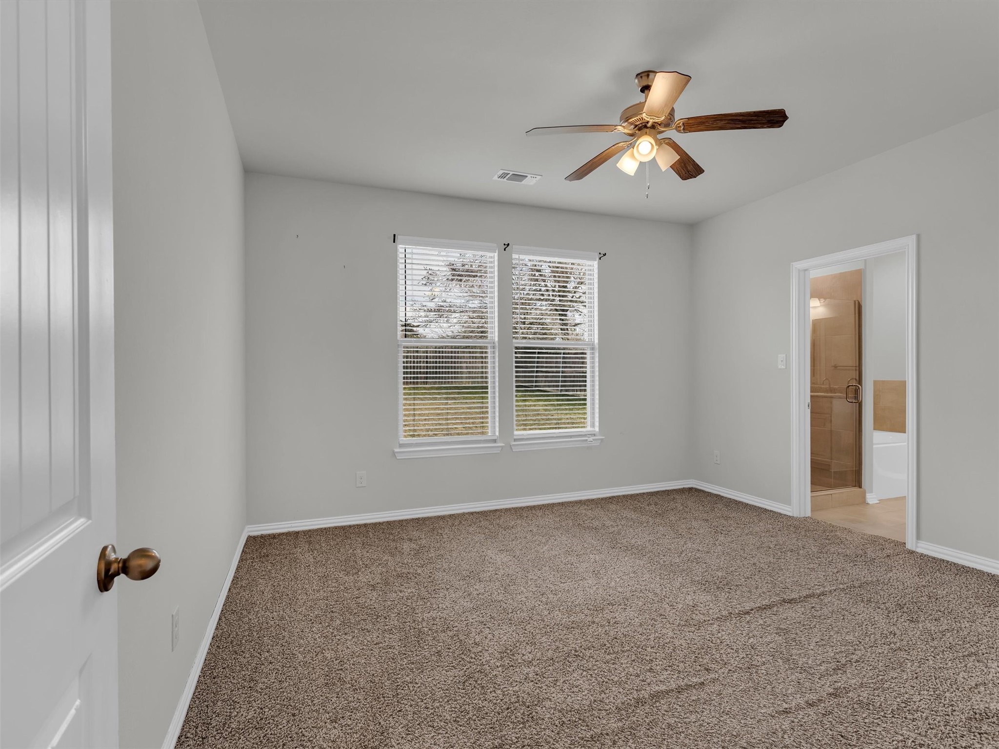 2811 W Washington Street Denison TX 75020