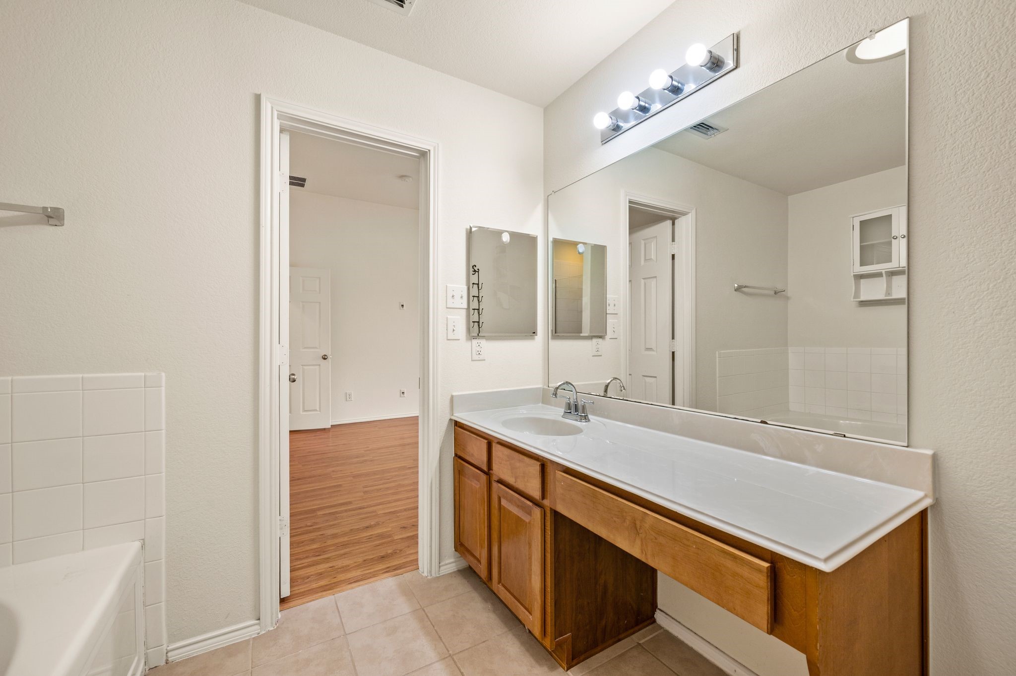 6929 Prairie Dawn Lane North Richland Hills TX 76180