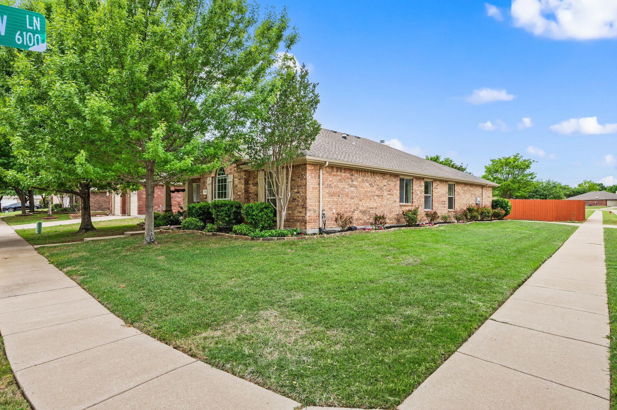 6929 Prairie Dawn Lane North Richland Hills TX 76180