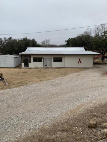 513 County Road 544 Eastland TX 76448