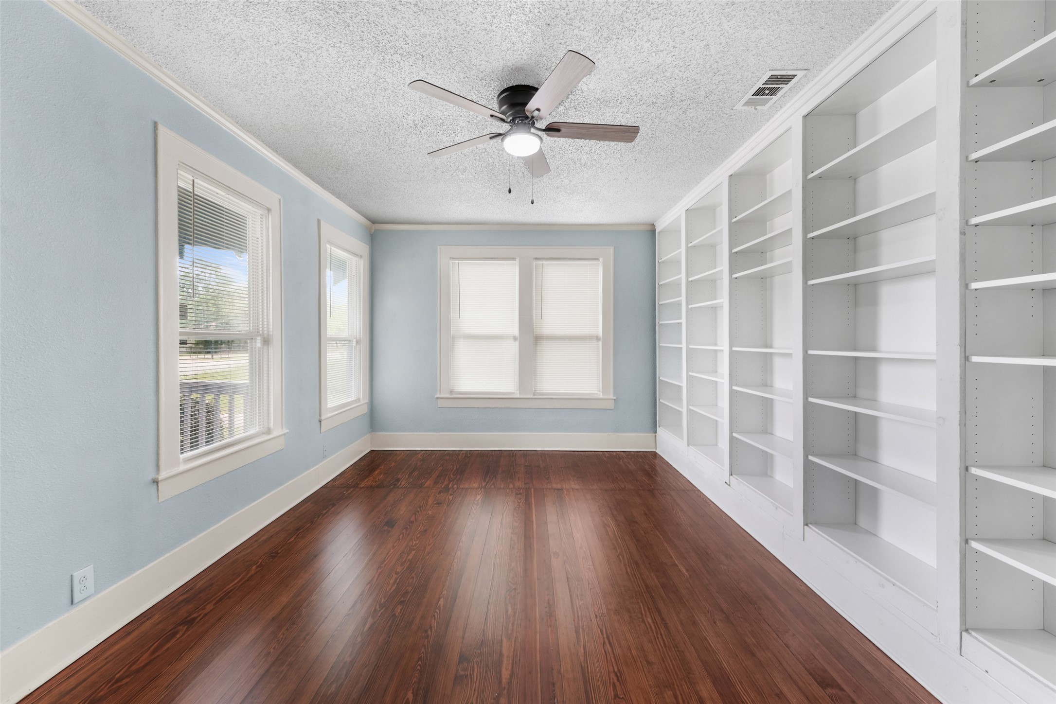 1506 Walnut Street Greenville TX 75401