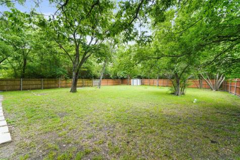 1506 Walnut Street Greenville TX 75401