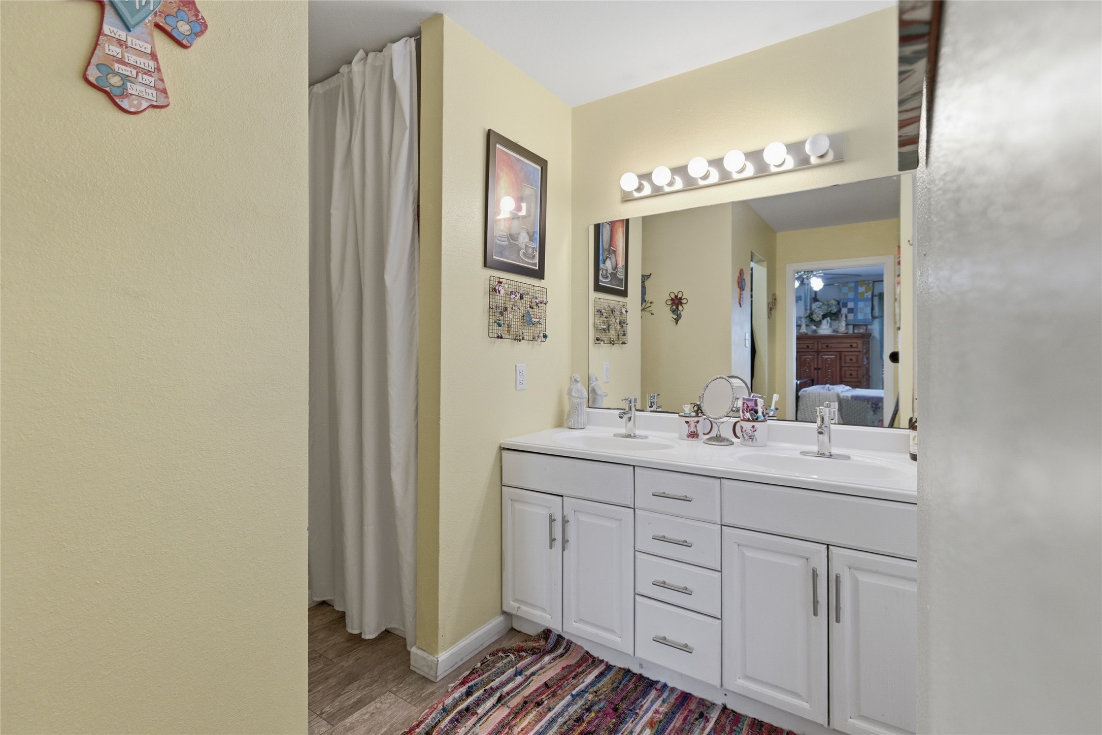 8715 S Monticello Circle Granbury TX 76049