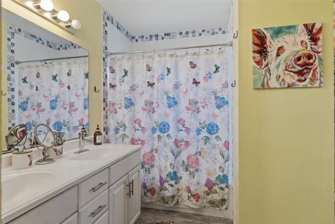8715 S Monticello Circle Granbury TX 76049