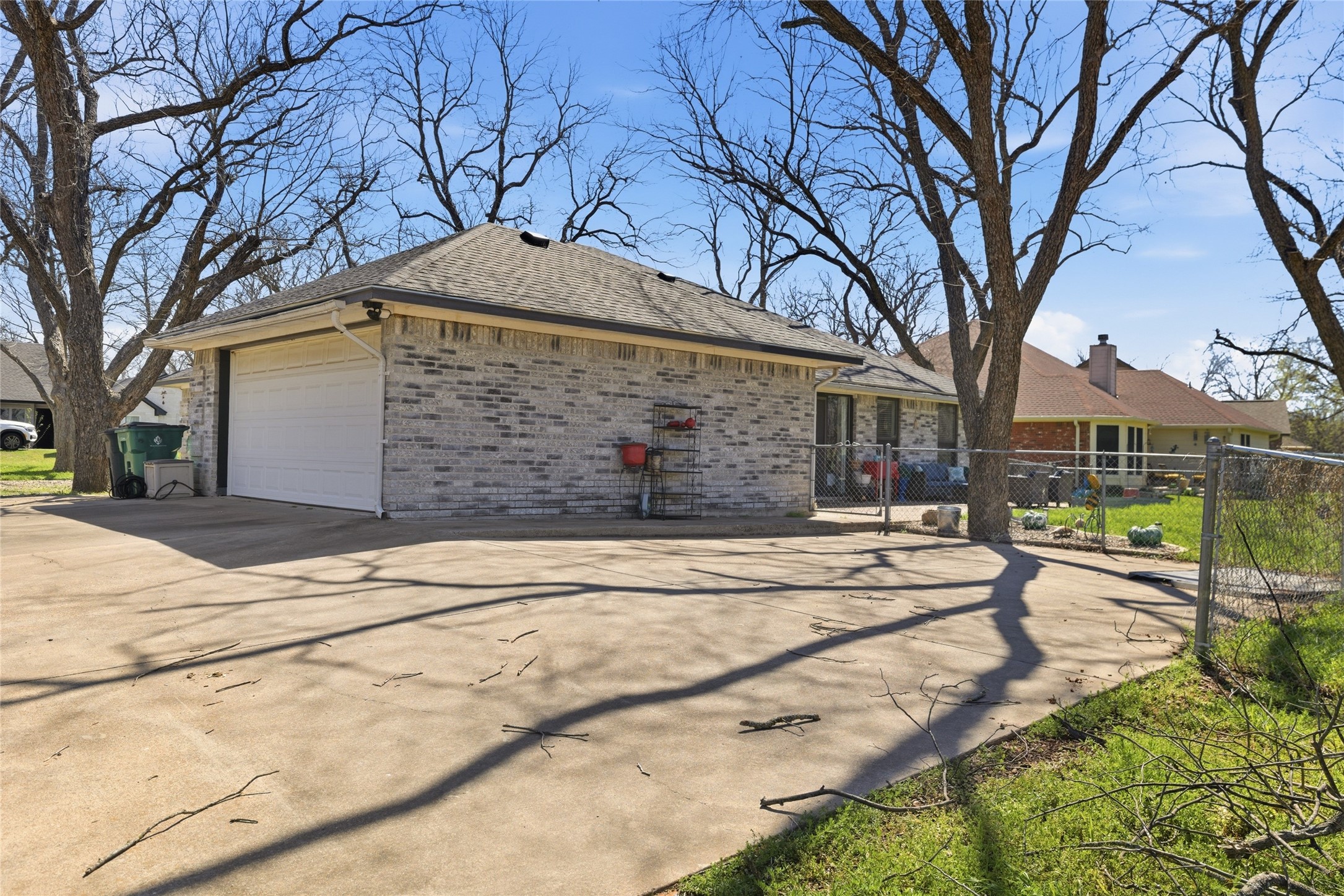 8715 S Monticello Circle Granbury TX 76049
