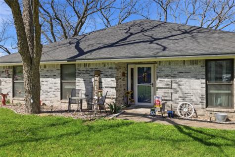 8715 S Monticello Circle Granbury TX 76049