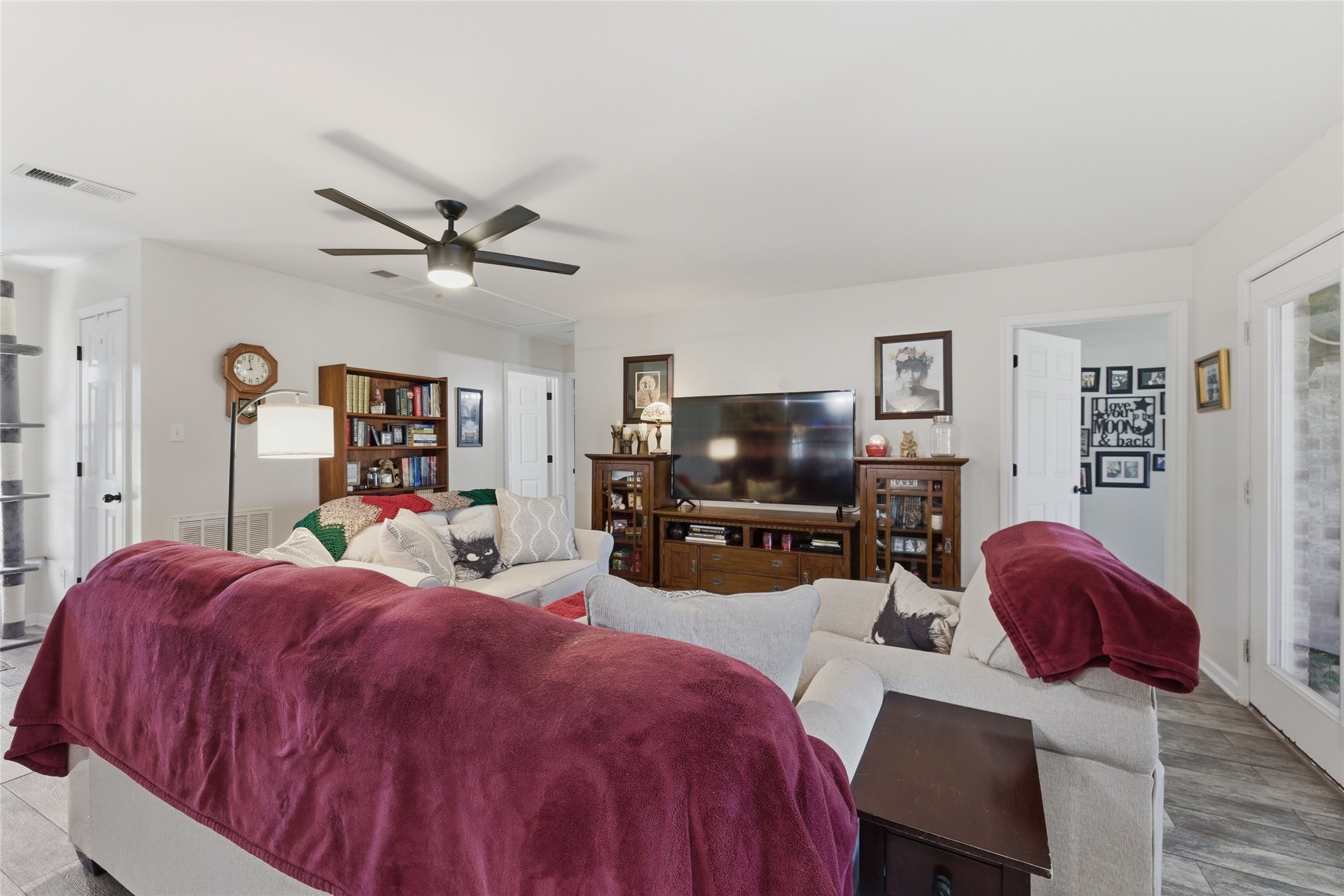8715 S Monticello Circle Granbury TX 76049
