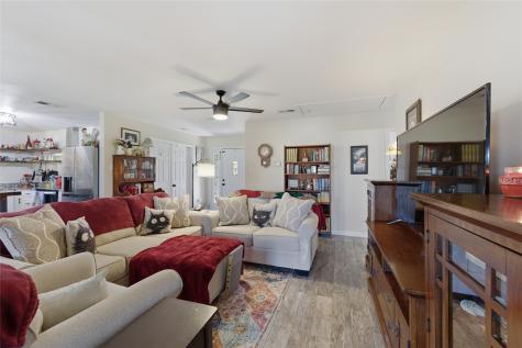 8715 S Monticello Circle Granbury TX 76049