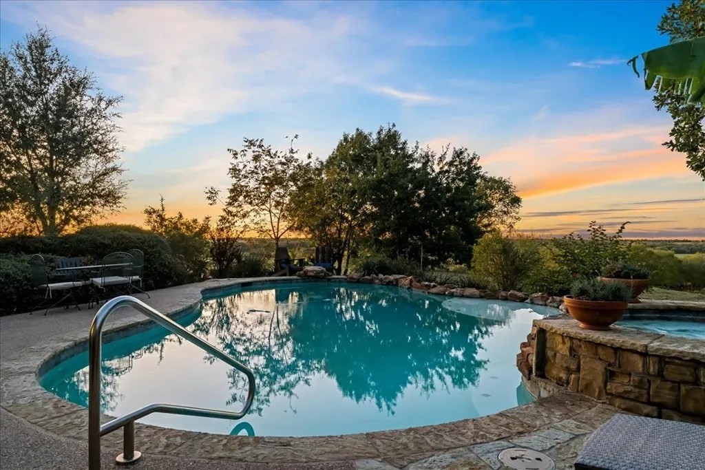 1179 E Fm 813 Palmer TX 75152