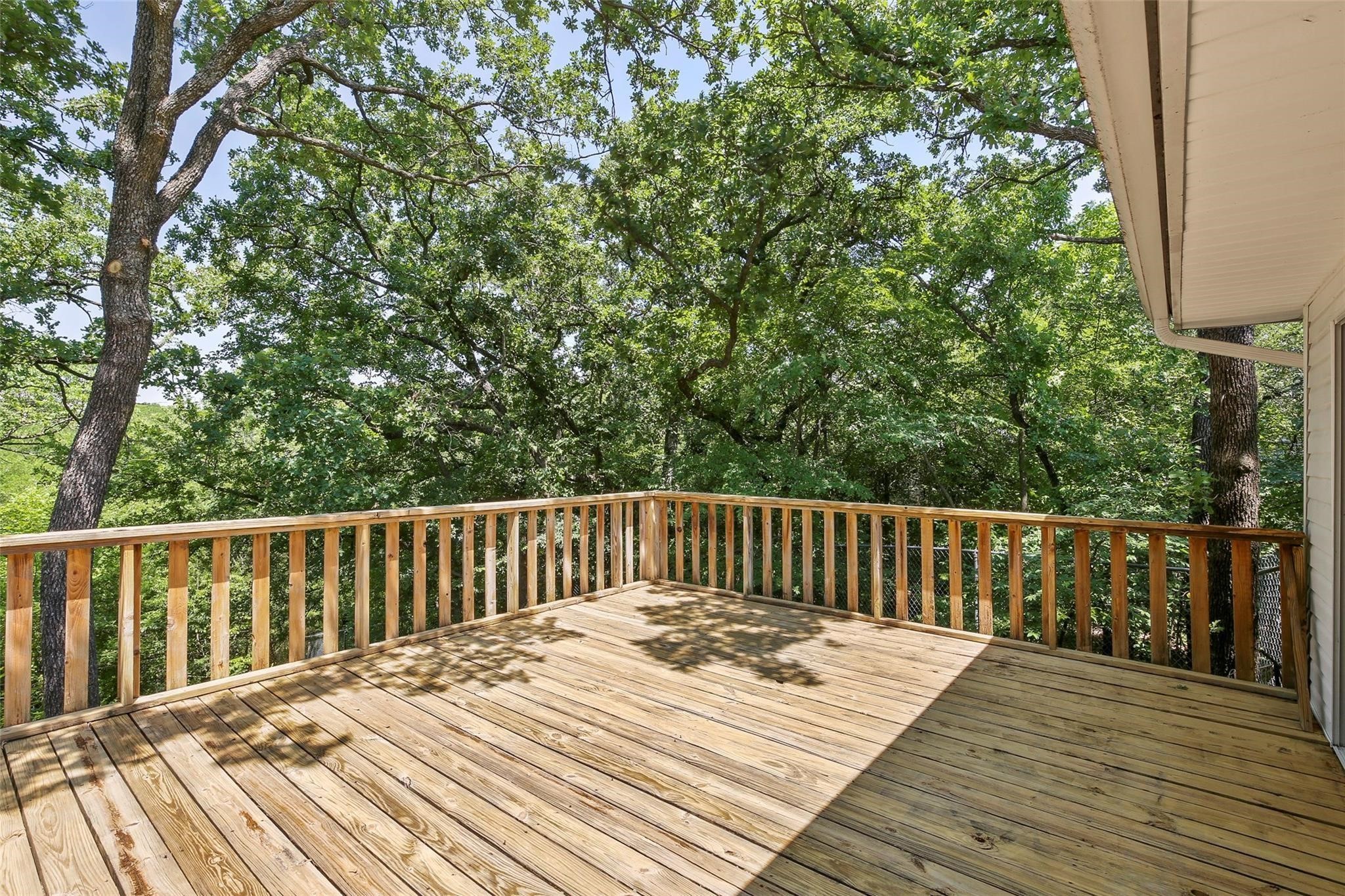 21 Horseshoe Drive Highland Village TX 75077