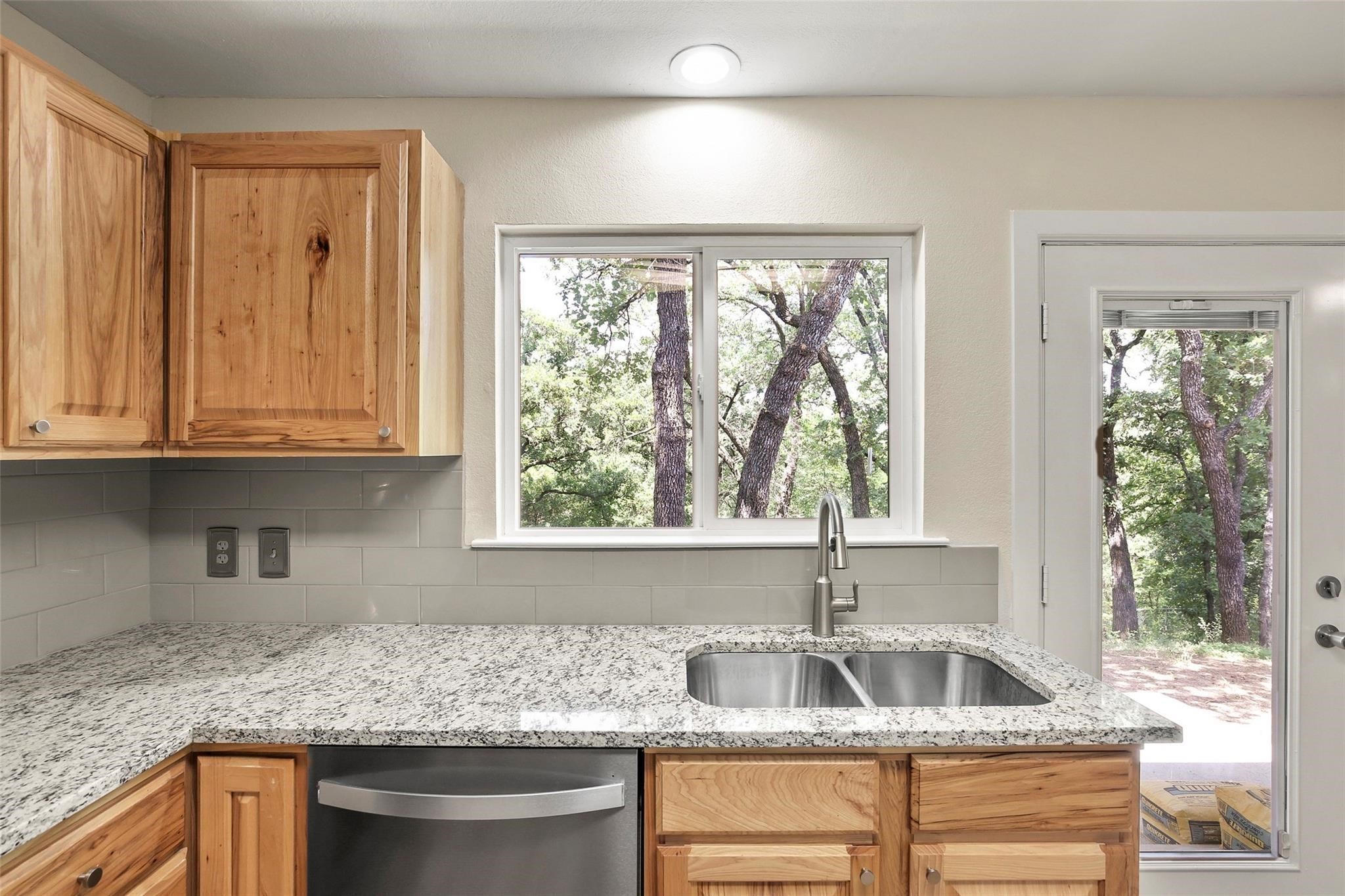 21 Horseshoe Drive Highland Village TX 75077