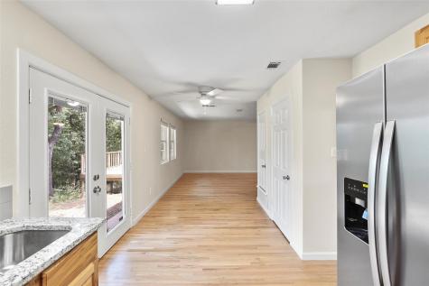 21 Horseshoe Drive Highland Village TX 75077