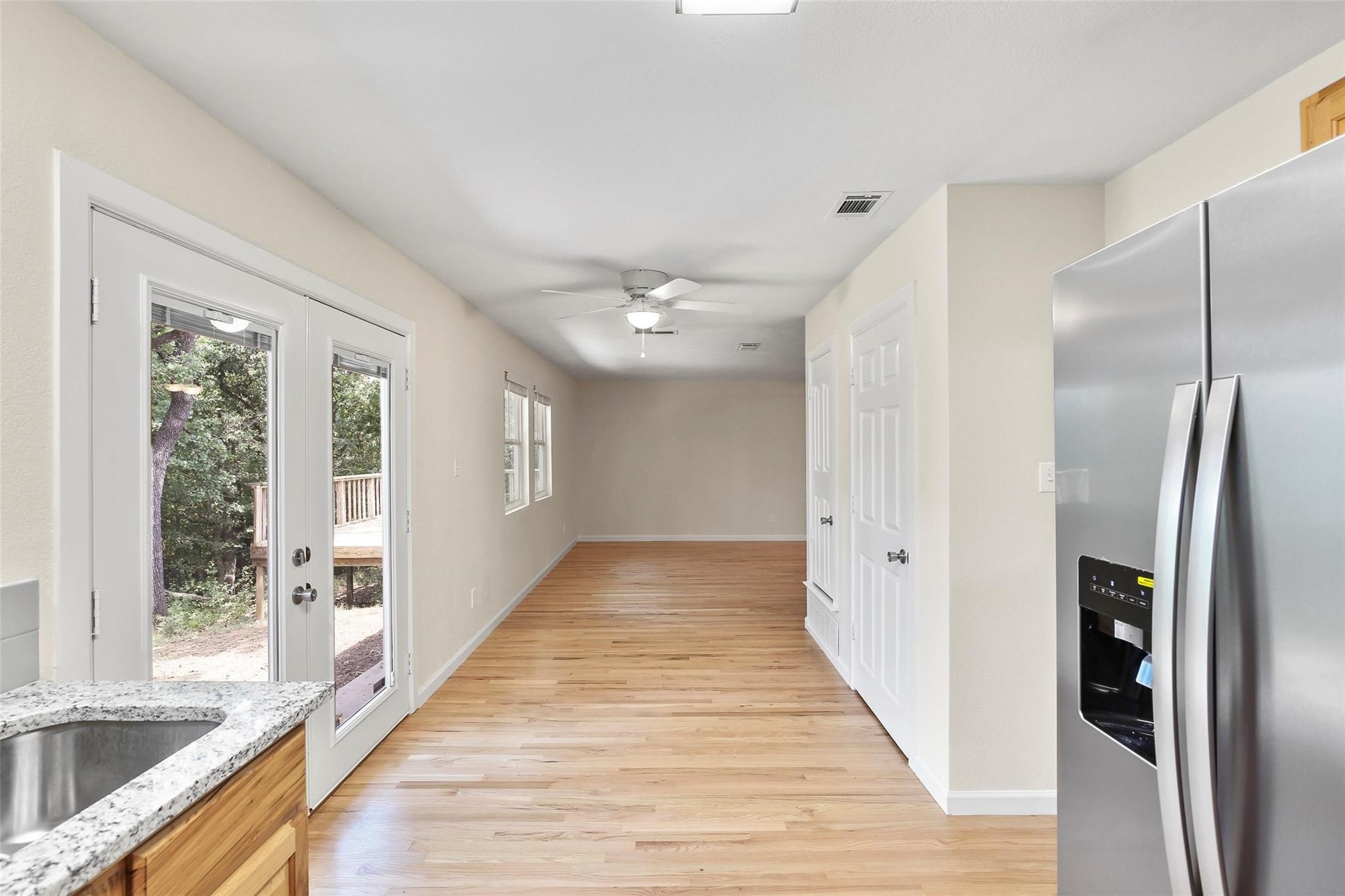 21 Horseshoe Drive Highland Village TX 75077