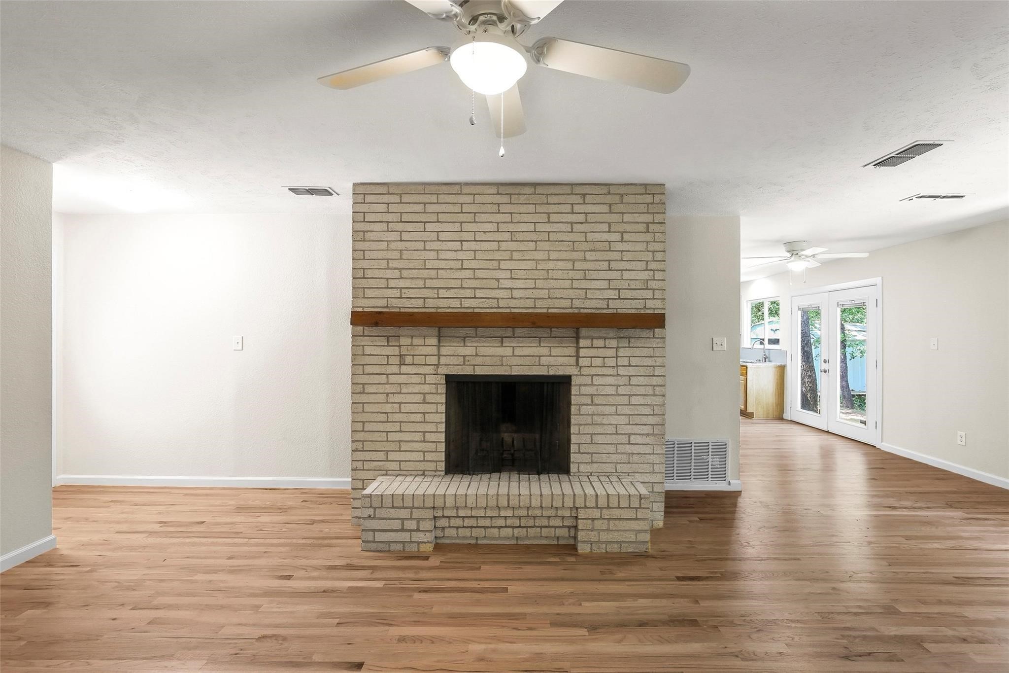 21 Horseshoe Drive Highland Village TX 75077