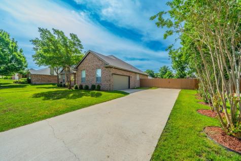 2114 Sagewood Drive Weatherford TX 76087
