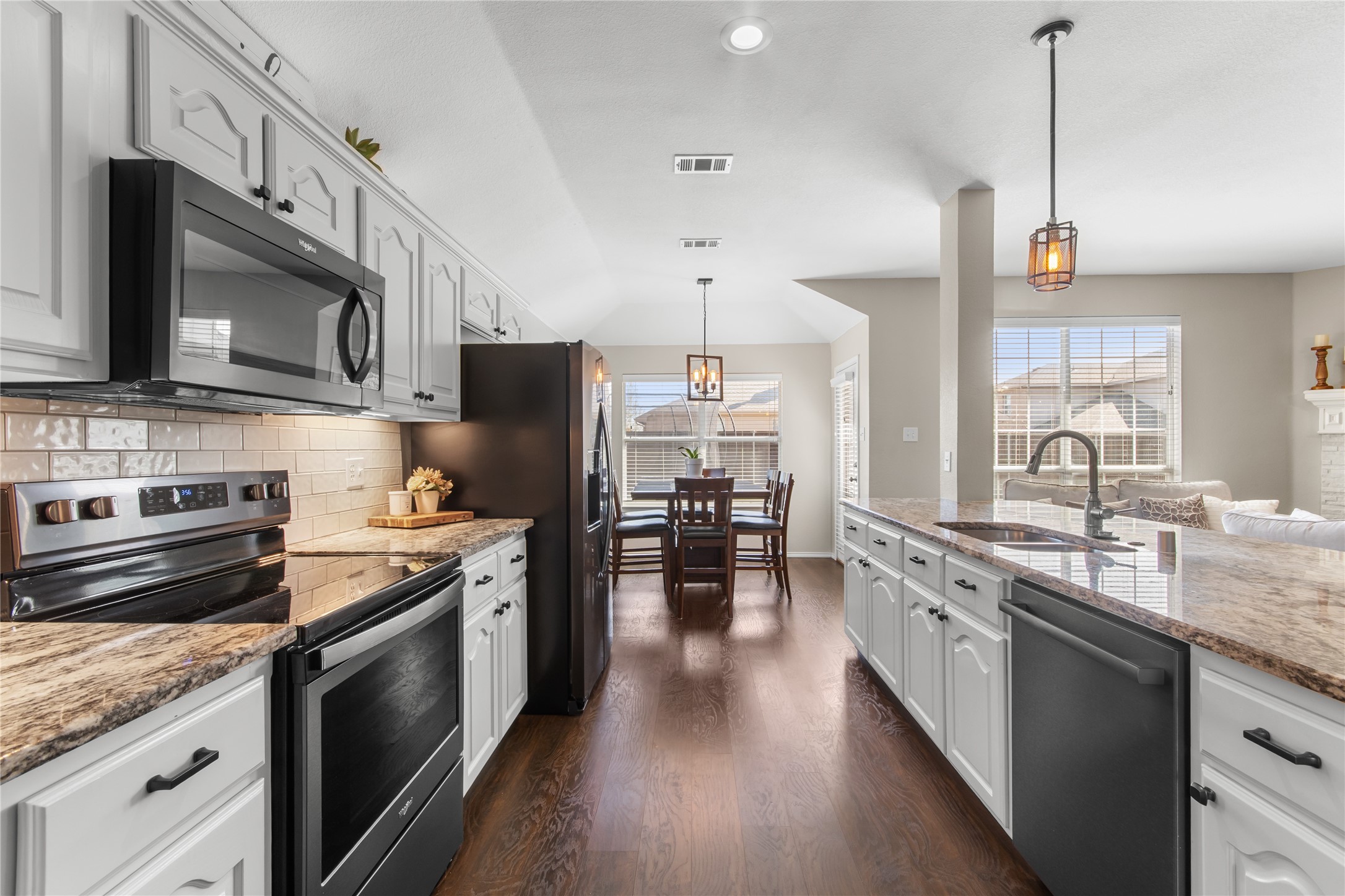 2861 Avery Rockwall TX 75032