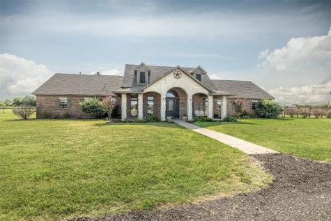 8850 Santa Fe Trail Celina TX 75009
