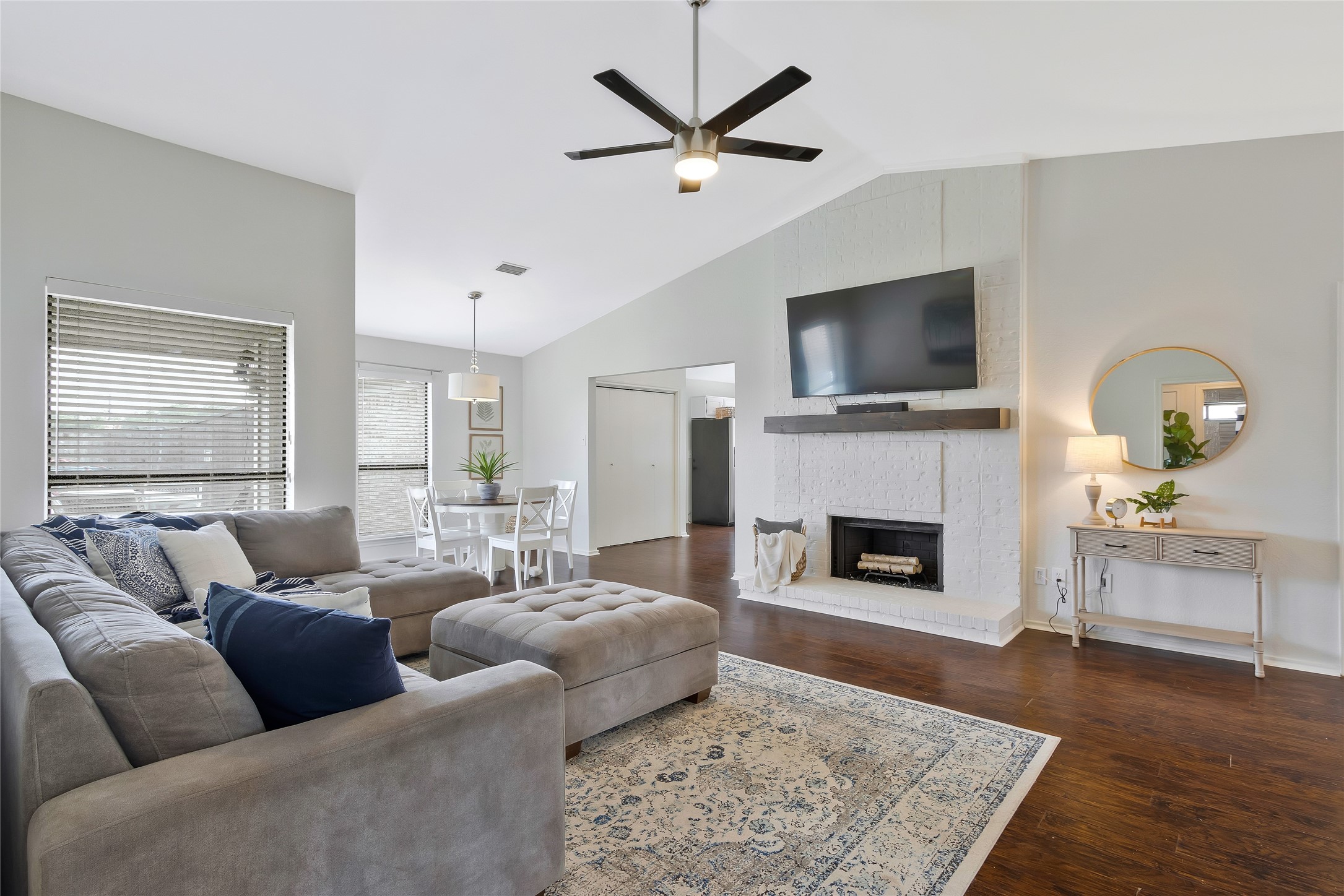 822 Blue Oak Drive Lewisville TX 75067