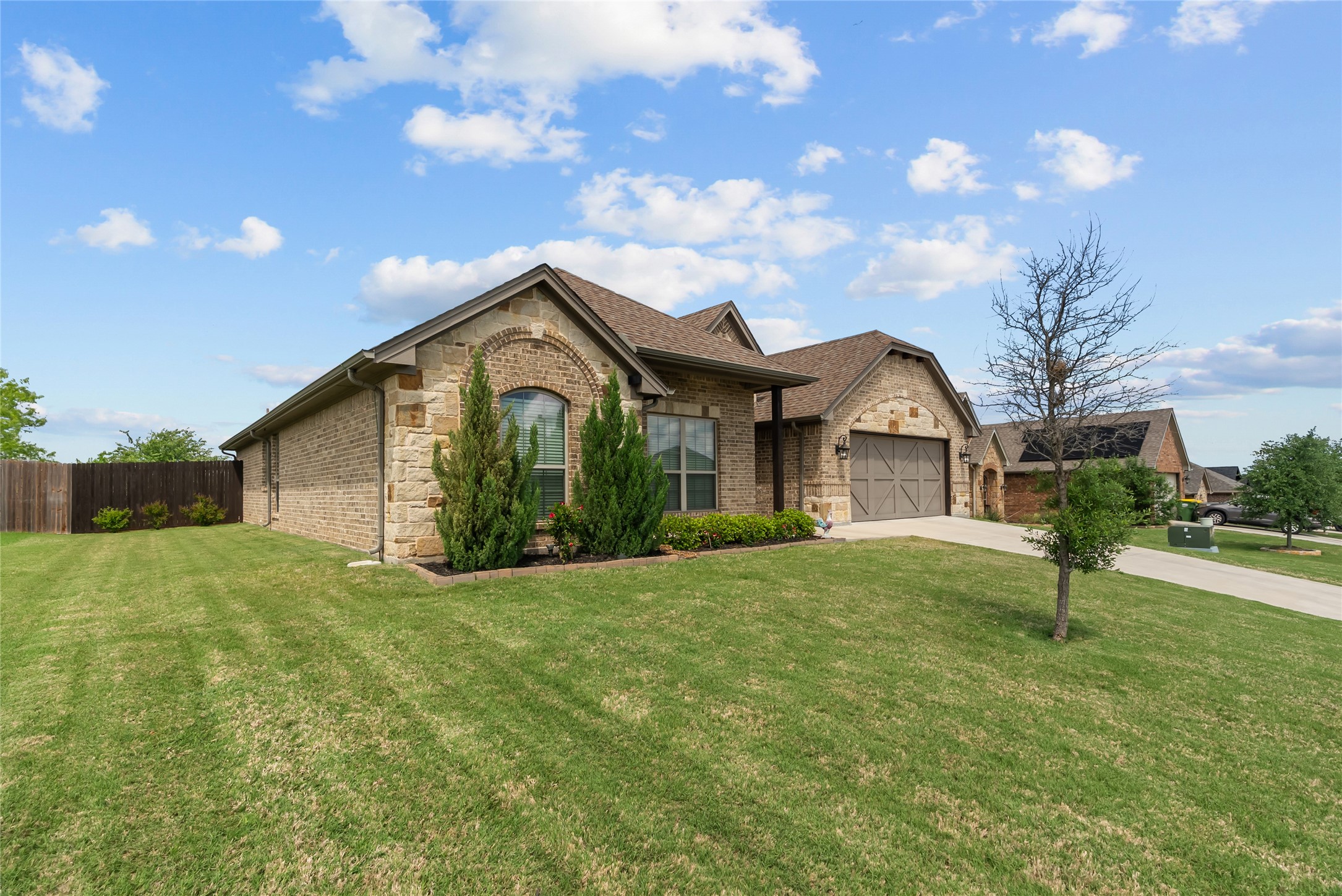 204 Landry Avenue Godley TX 76044