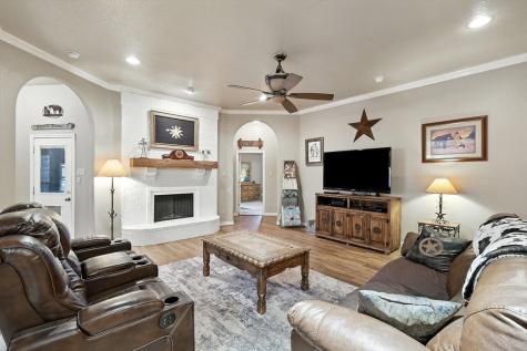 8424 Marianna Way Alvarado TX 76009