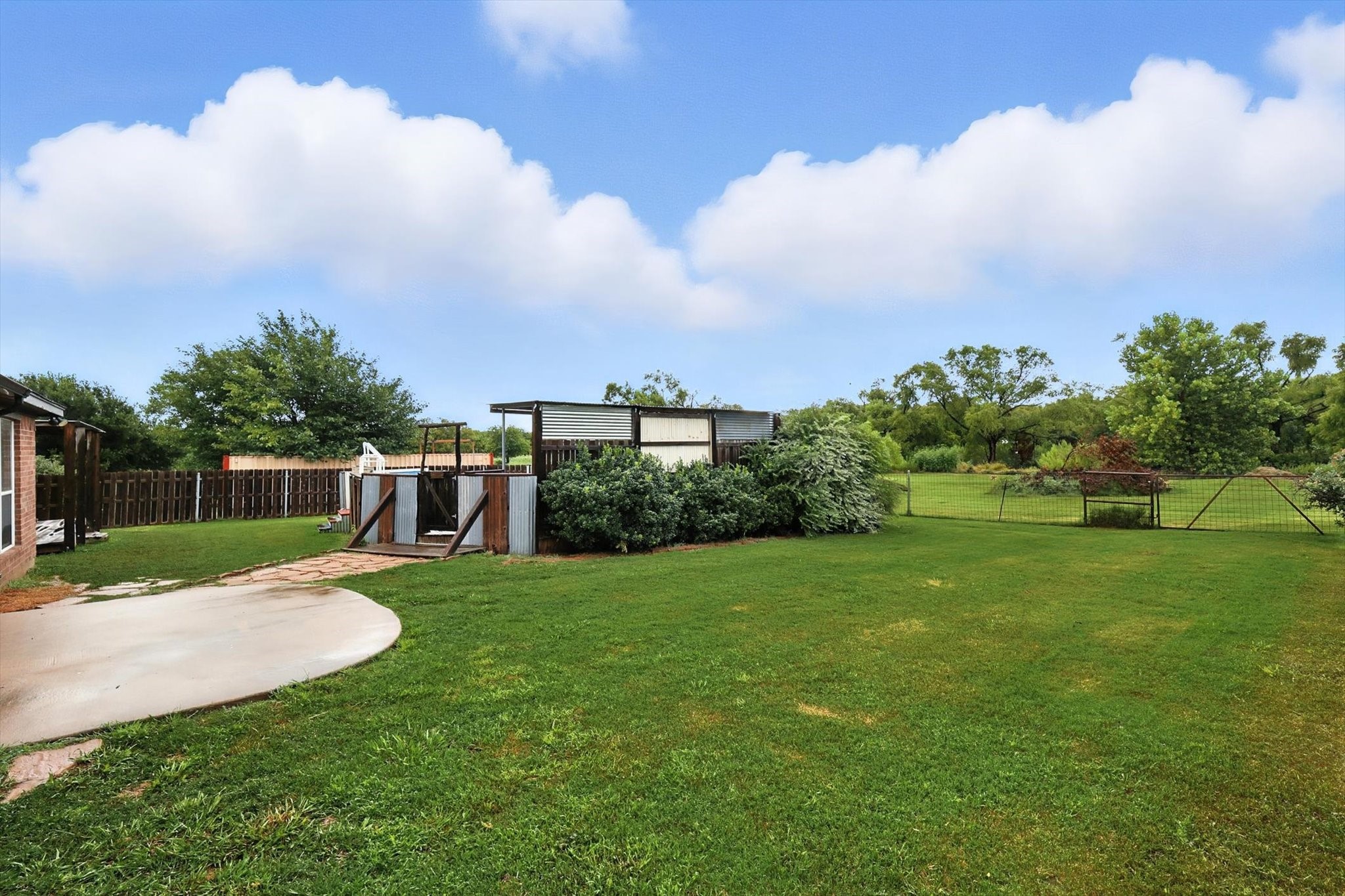 8424 Marianna Way Alvarado TX 76009