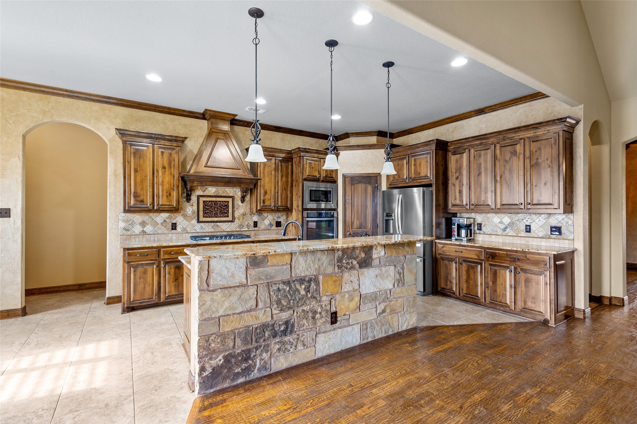 1317 Bluff Springs Drive Fort Worth TX 76052