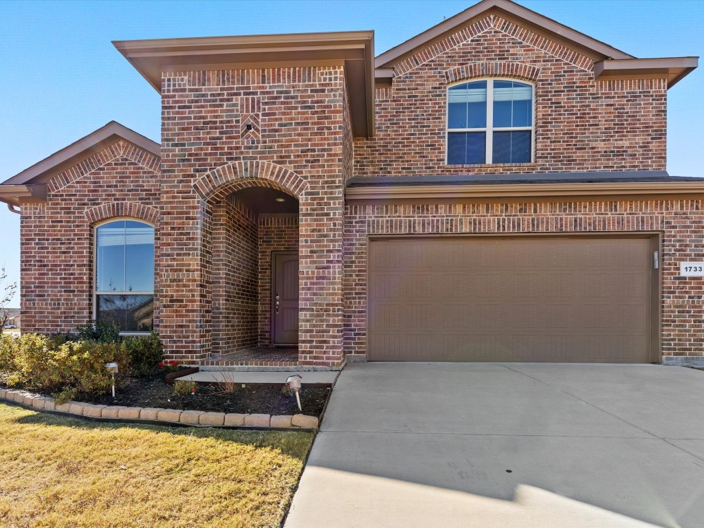 1733 Cross Creek Lane Cleburne TX 76033