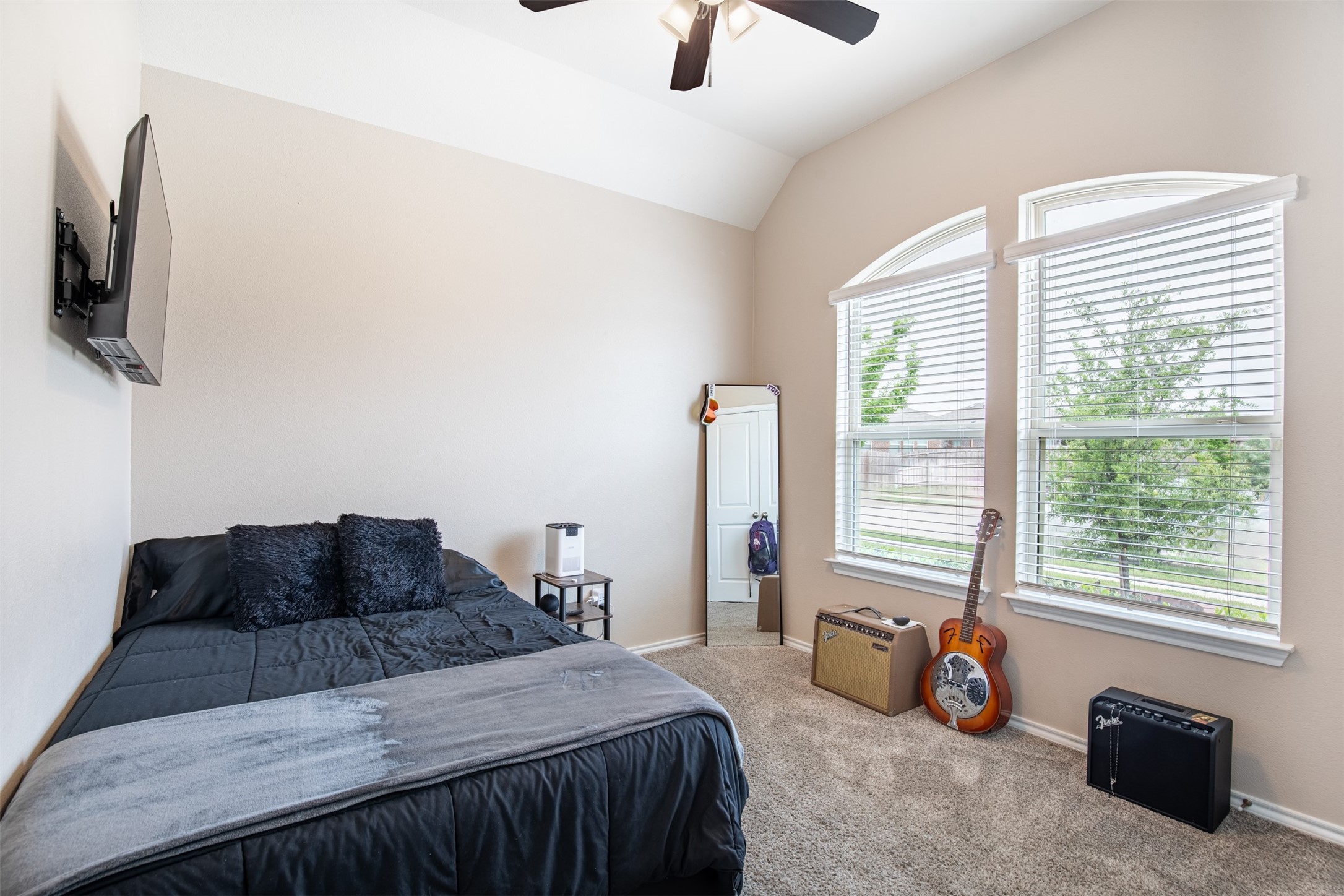 610 Autumn Avenue Justin TX 76247