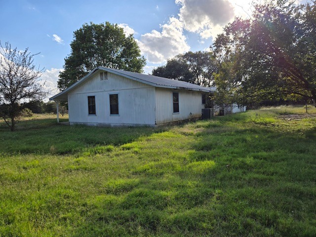 300 A E 3rd Street Iredell TX 76649