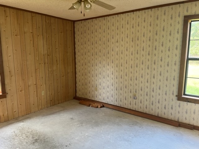 300 A E 3rd Street Iredell TX 76649