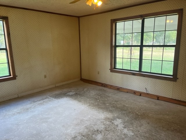300 A E 3rd Street Iredell TX 76649