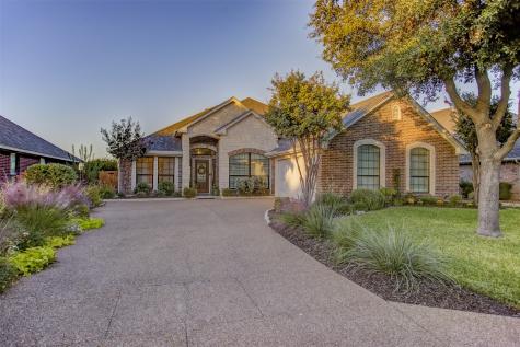 11100 Castle Oak Lane Fort Worth TX 76108